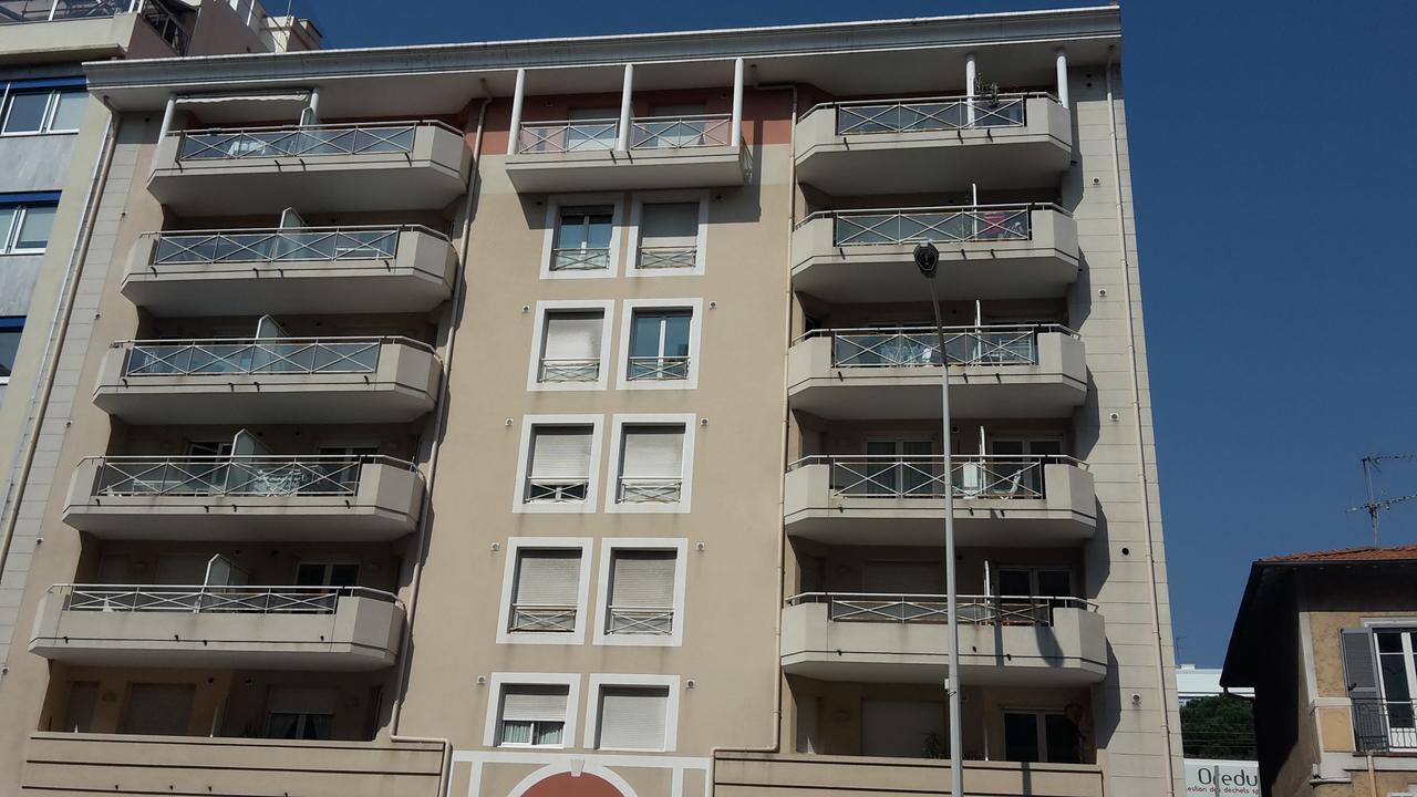 Parvis De La Mer, 50M De La Plage Nizza Exterior foto
